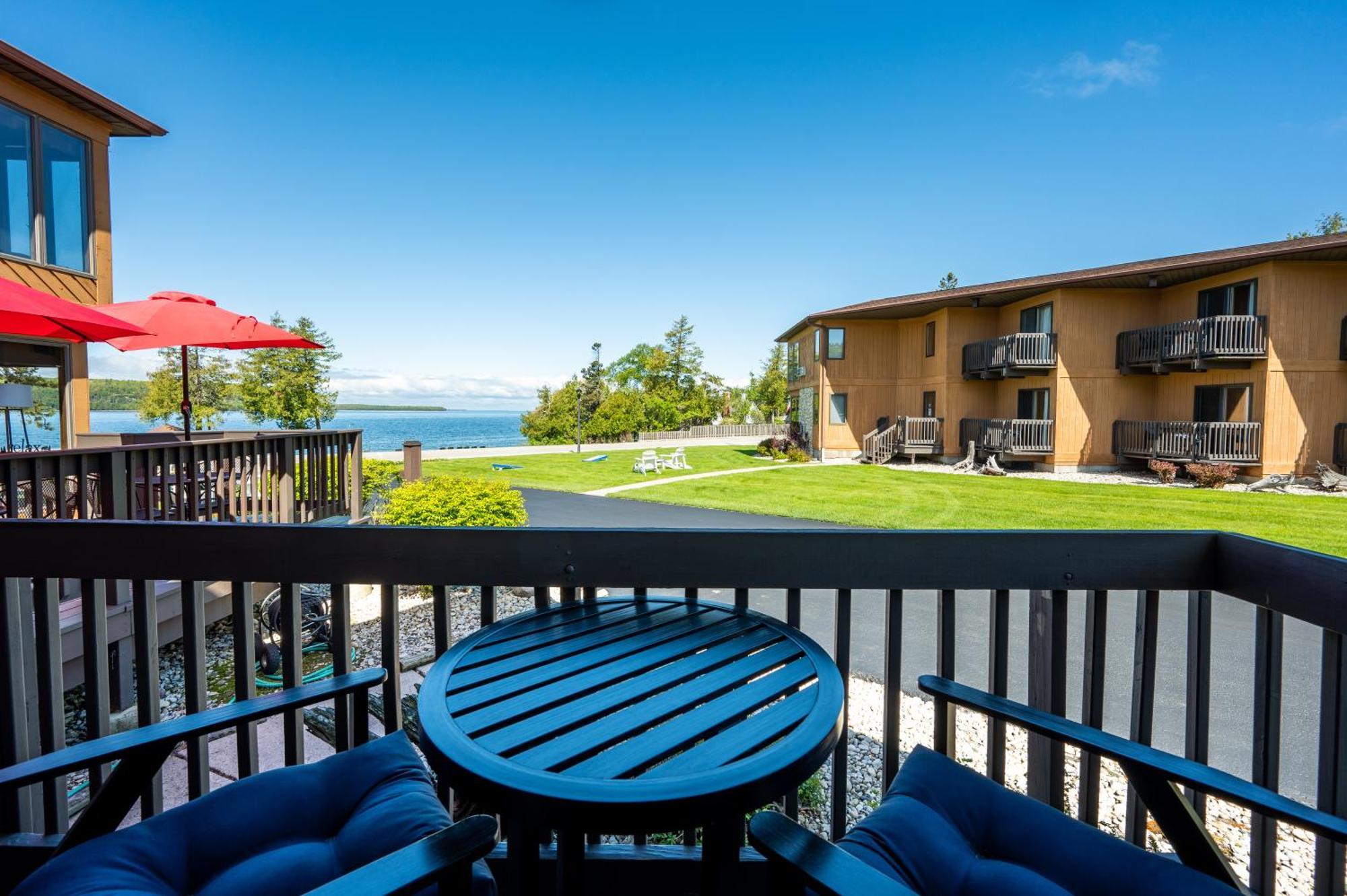 Pine Grove Resort Ephraim Exterior photo