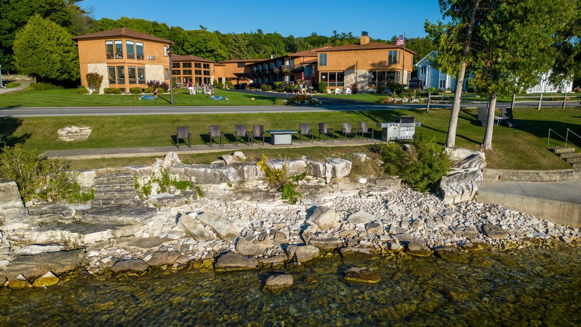 Pine Grove Resort Ephraim Exterior photo