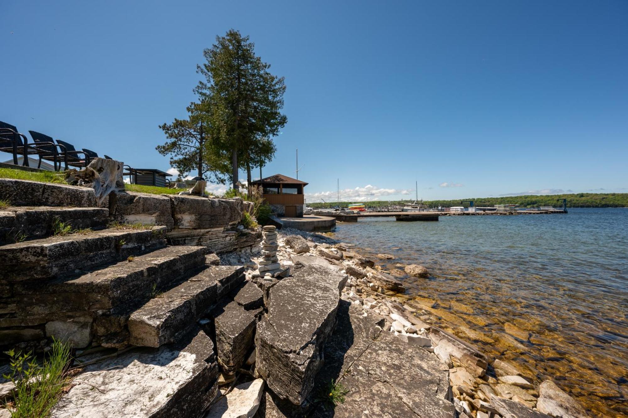 Pine Grove Resort Ephraim Exterior photo